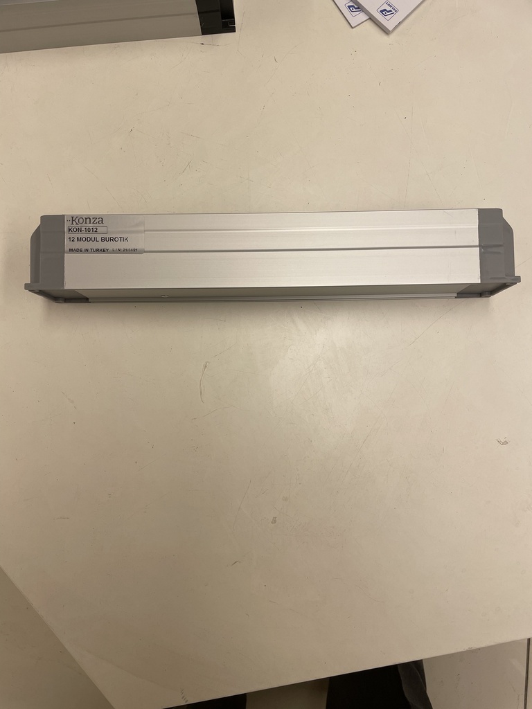 [KON 01 12] 12 Module Aluminium Empty Office Block